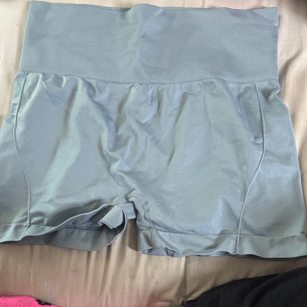 High-Waist Bike Shorts - baby blue